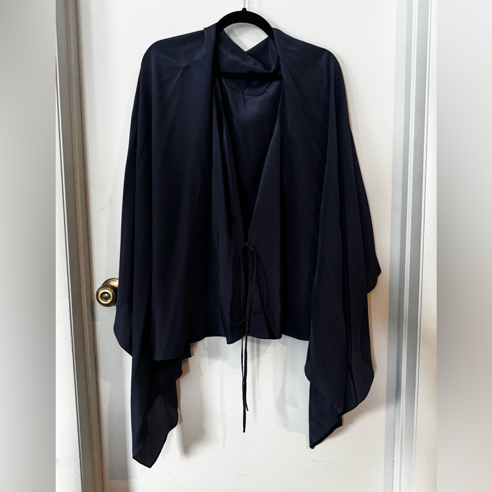 Lilly Pulitzer Navy Blue 100% Silk Poncho wrap Sz L/XL
